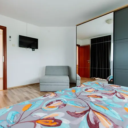 Mia Apartment